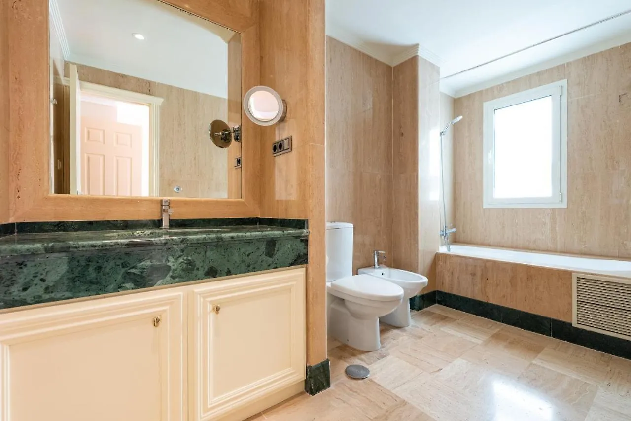 Sierra Blanca, Marbella Apartment
